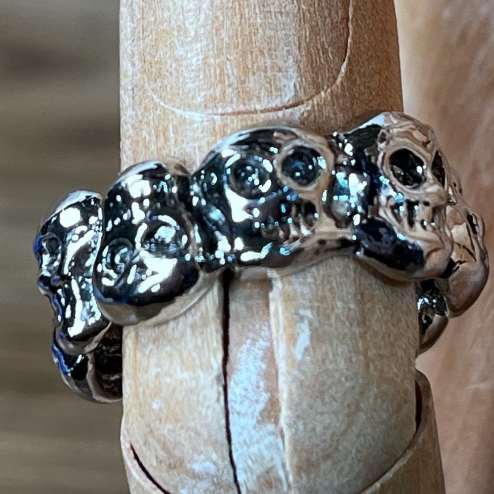 Goth Skull Band Ring Silver Tone Chunky Biker Punk Rock Gothic Statement Sz 9